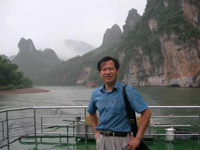 讀陳師超的書法---質(zhì)樸的 自然的——